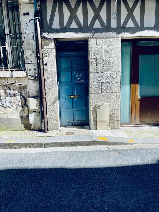 Appartamento Escapade Romantique - Jacuzzi Et Parking Prive - 002 Rouen Esterno foto
